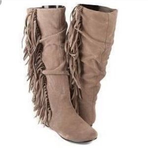 Steve Madden Tarzana